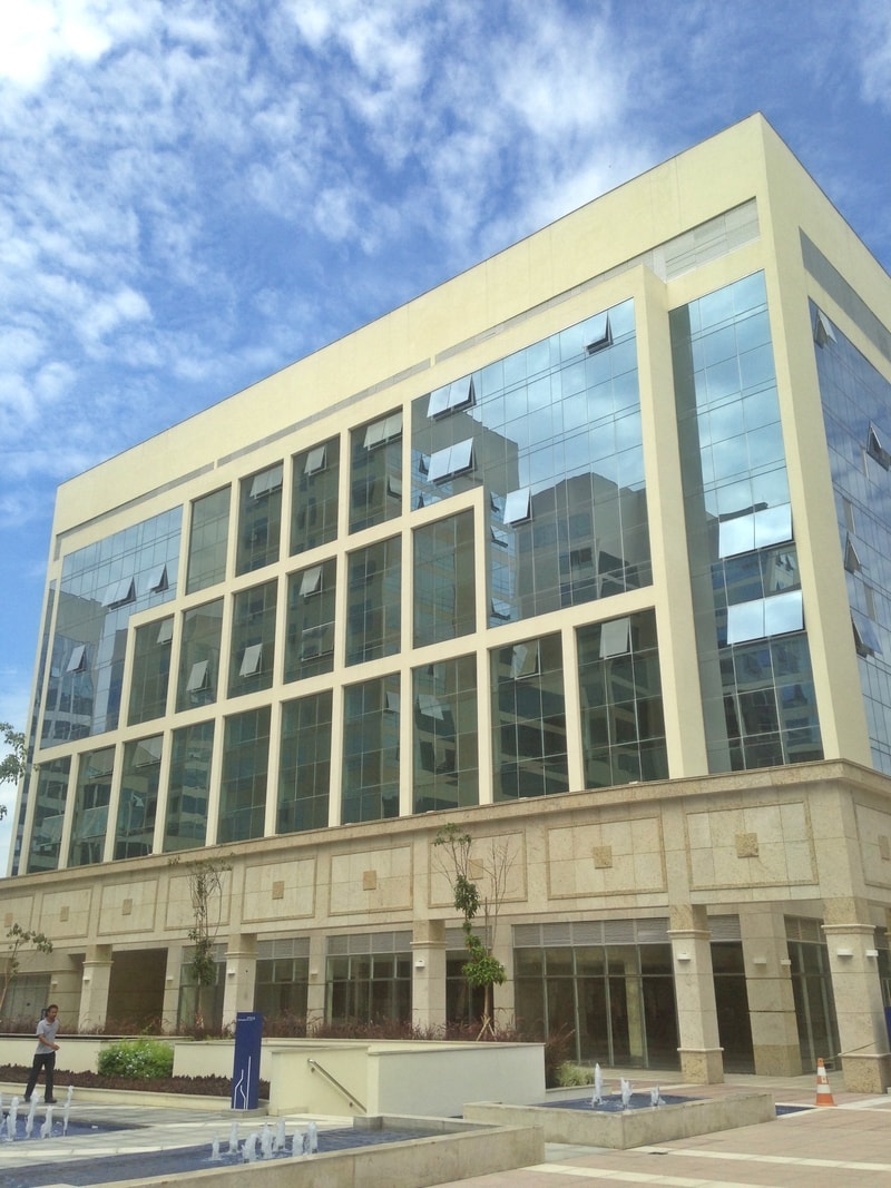 oneworld4 Central do Aluminio Fachadas Unitizadas e Estruturas de